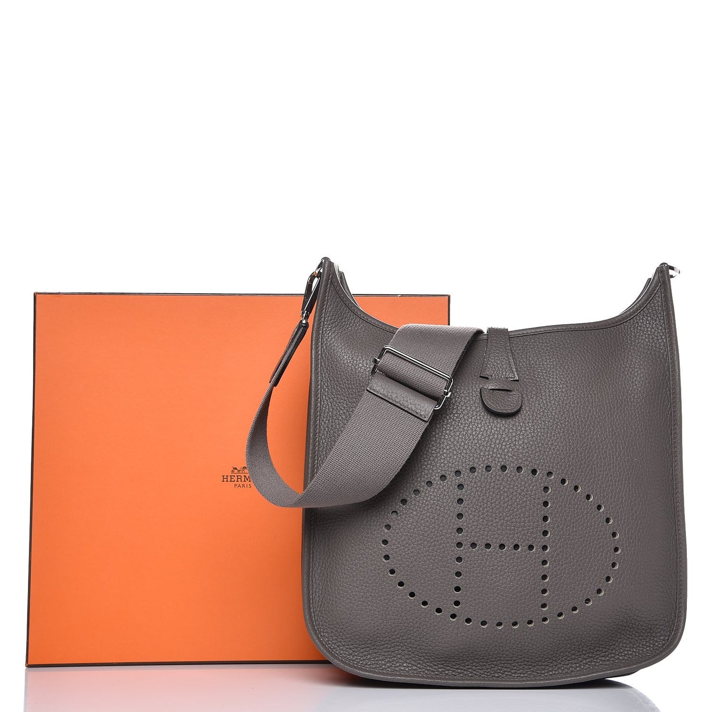 Taurillon Clemence Evelyne III PM Etain