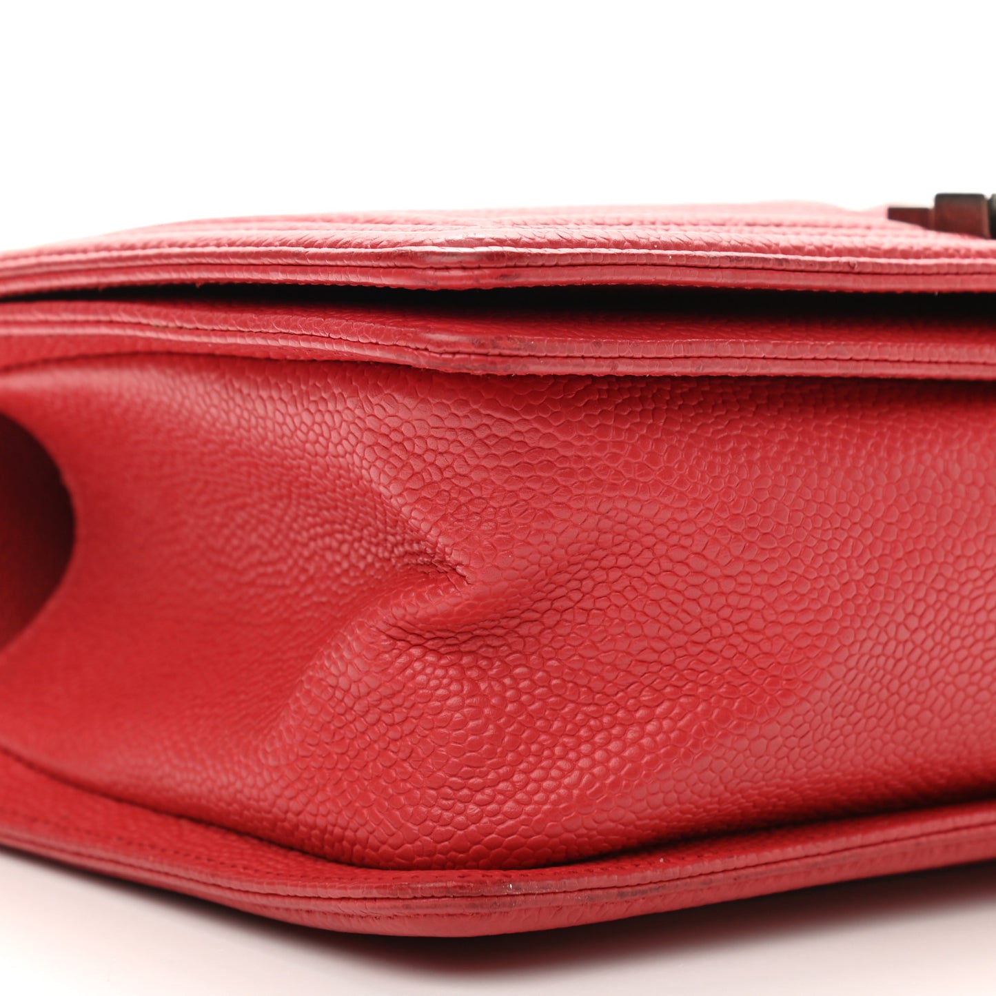 Caviar Chevron Quilted Medium Boy Flap Red