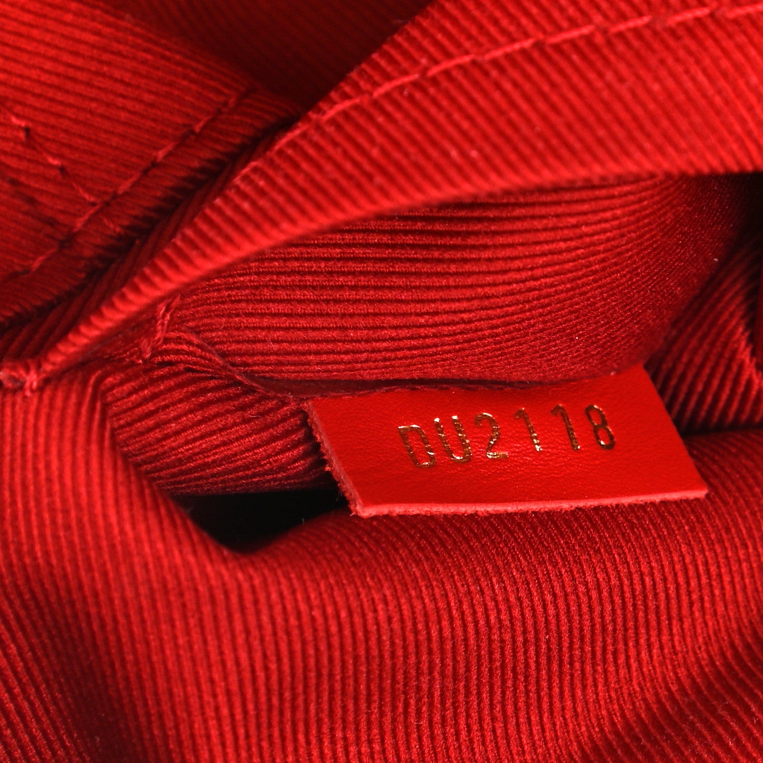 Louis Vuitton Monogram Saintonge Coquelicot 8 of 10
