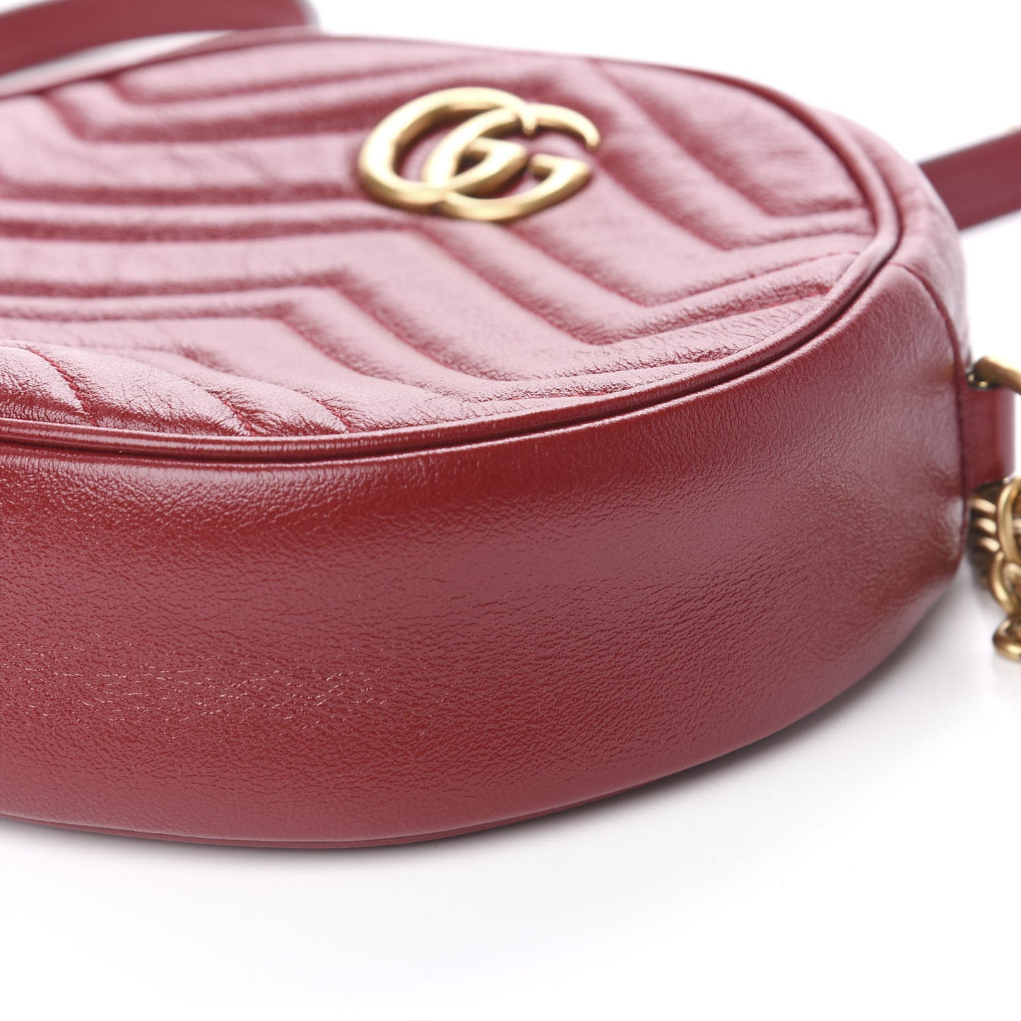 Glazed Calfskin Matelasse Heart Mini GG Marmont Round Shoulder Bag Romantic Cerise
