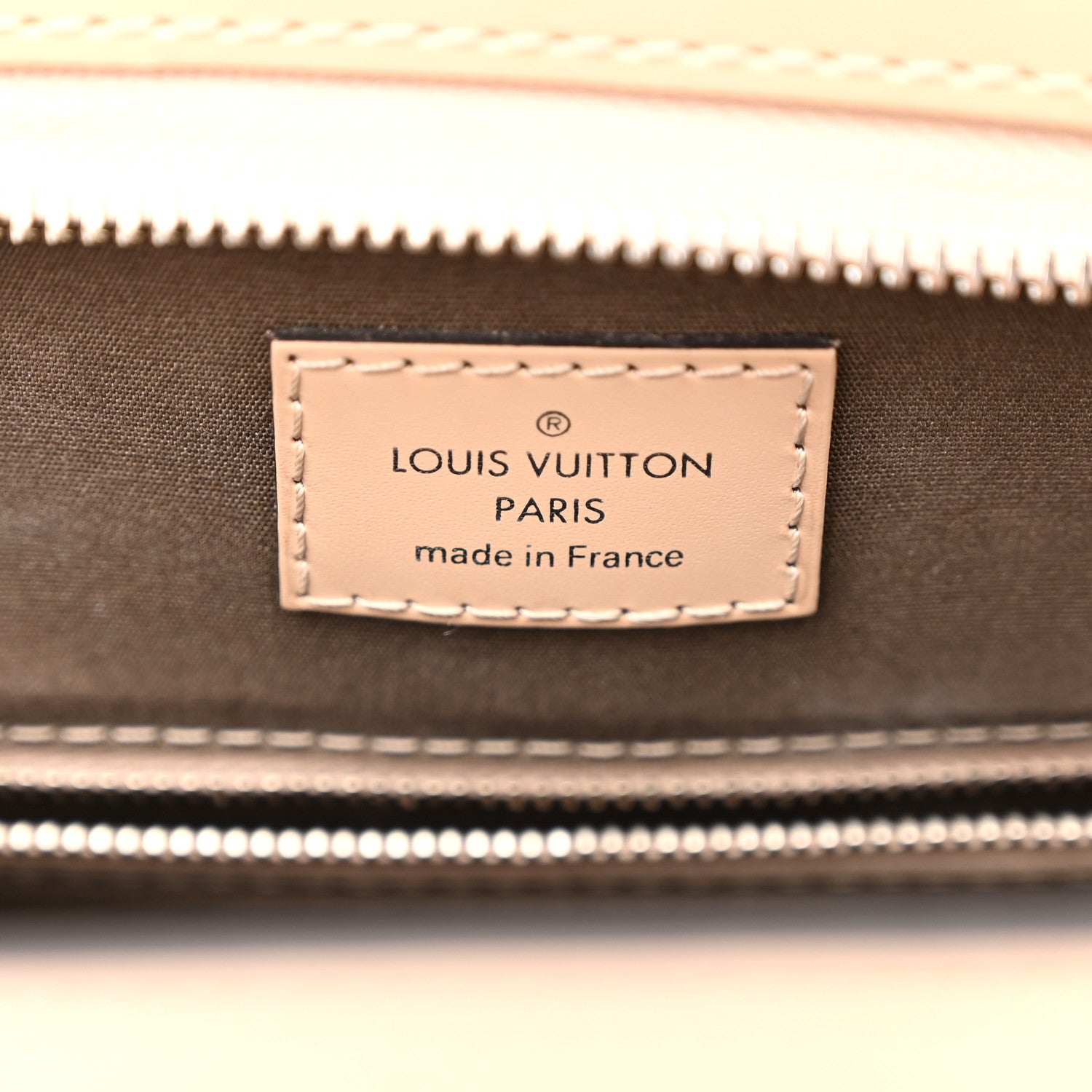 Louis Vuitton Epi Soufflot MM Dune 6 of 10
