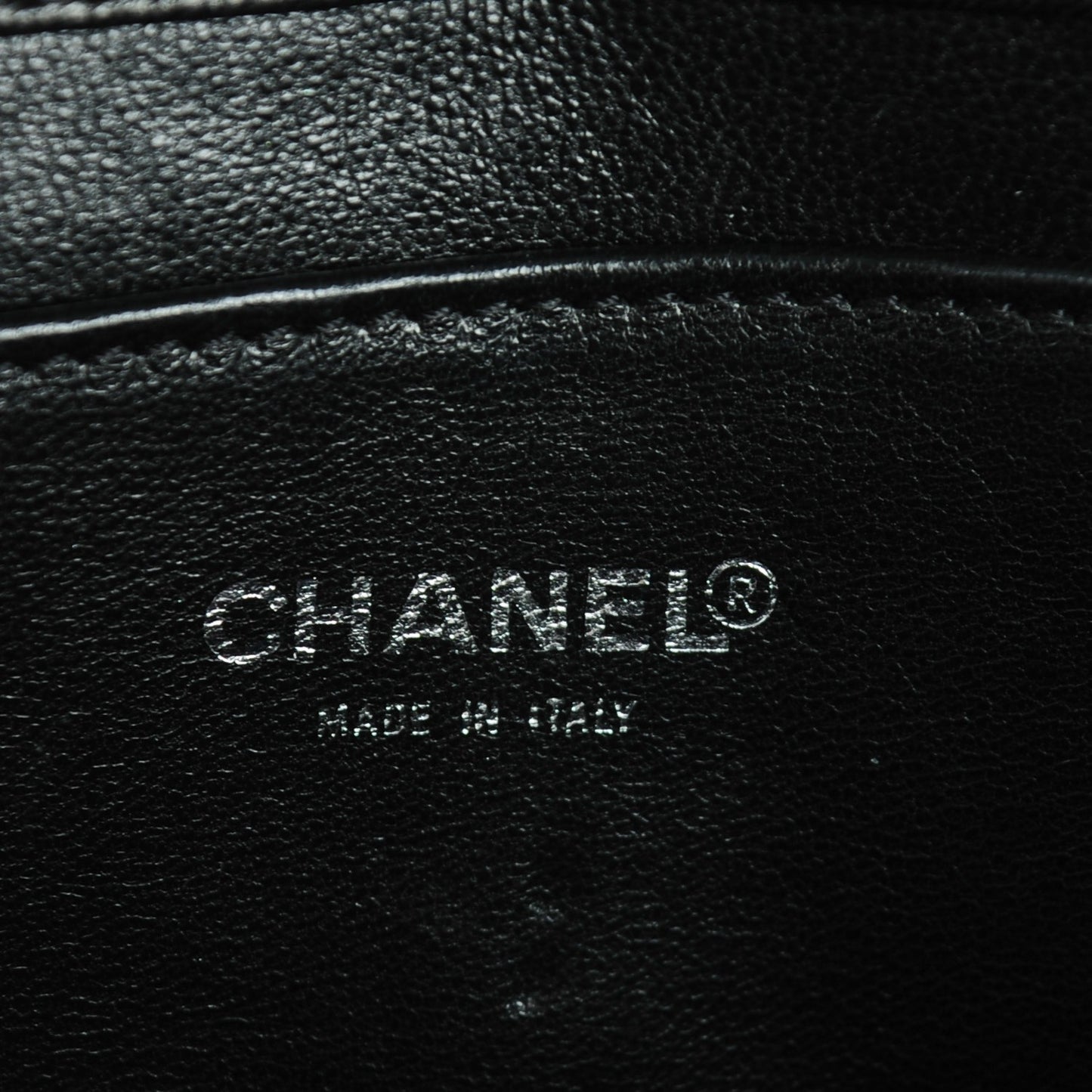 Patent Just a Drop of N°5 Comic Coco Clutch