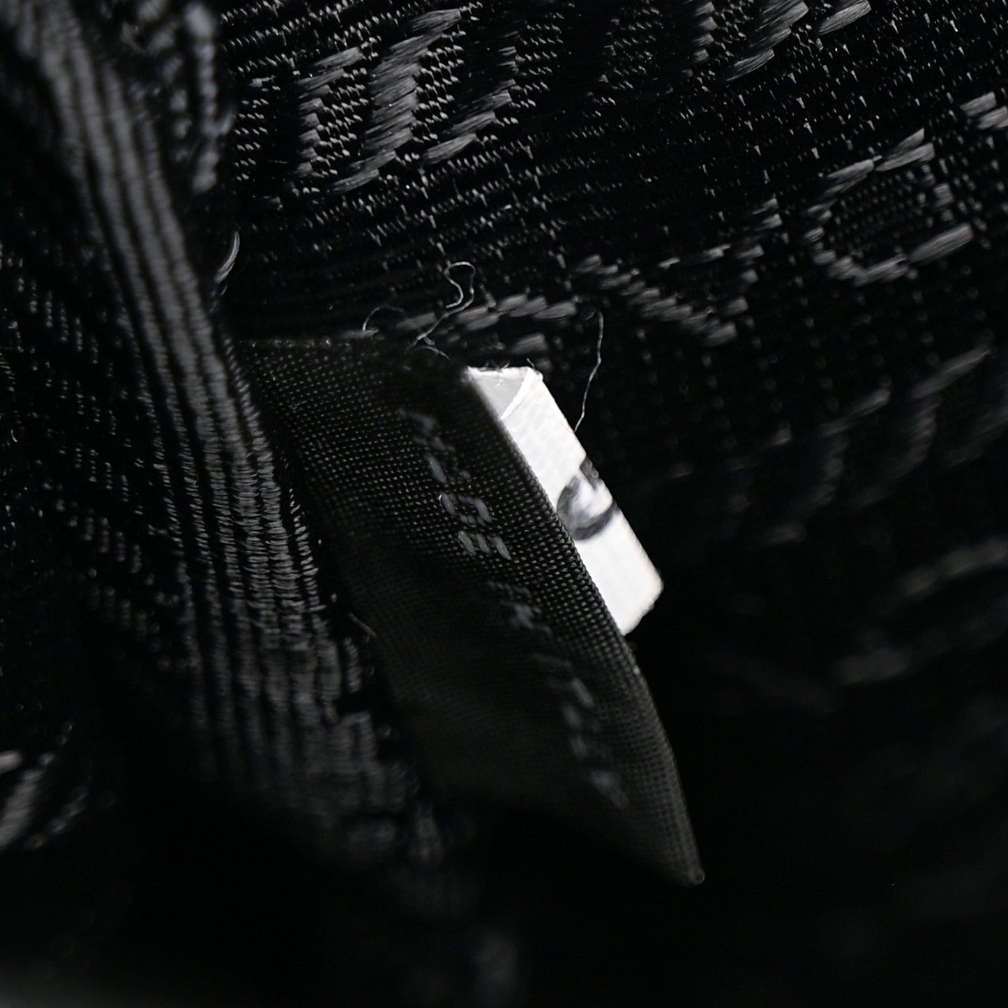 Nylon Re-Edition 2005 Shoulder Bag Black