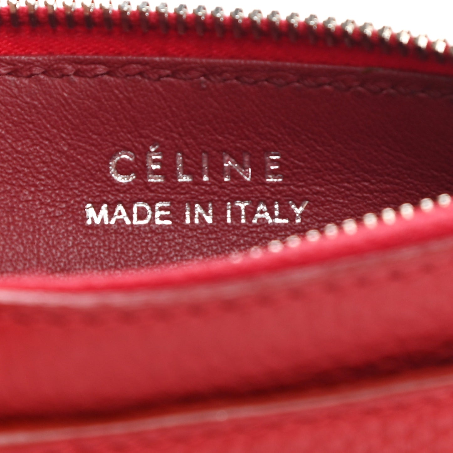 Grained Calfskin Zipped Card Holder Red