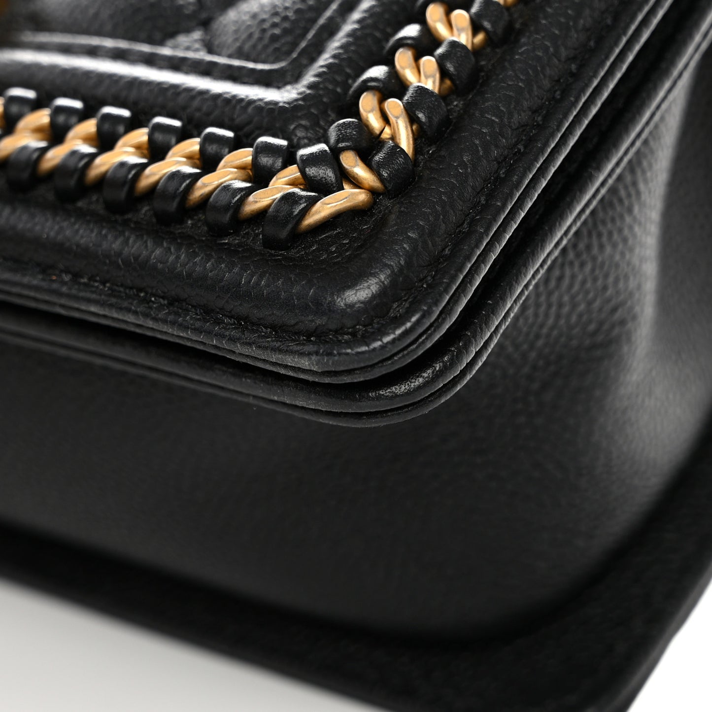 Caviar Quilted Small Chain Around Boy Flap Black
