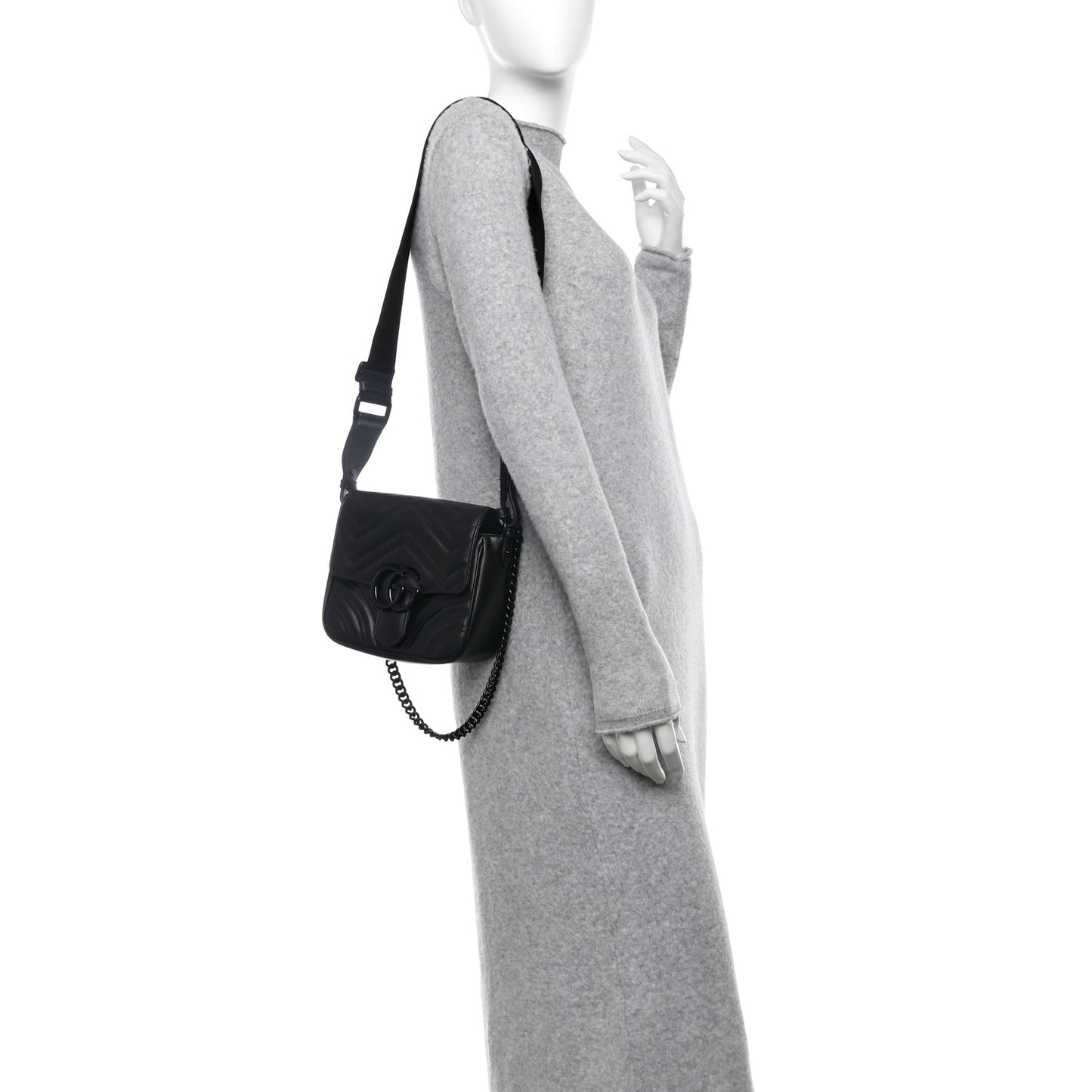 Calfskin Matelasse Monochrome Mini GG Marmont Crossbody Shoulder Bag Black