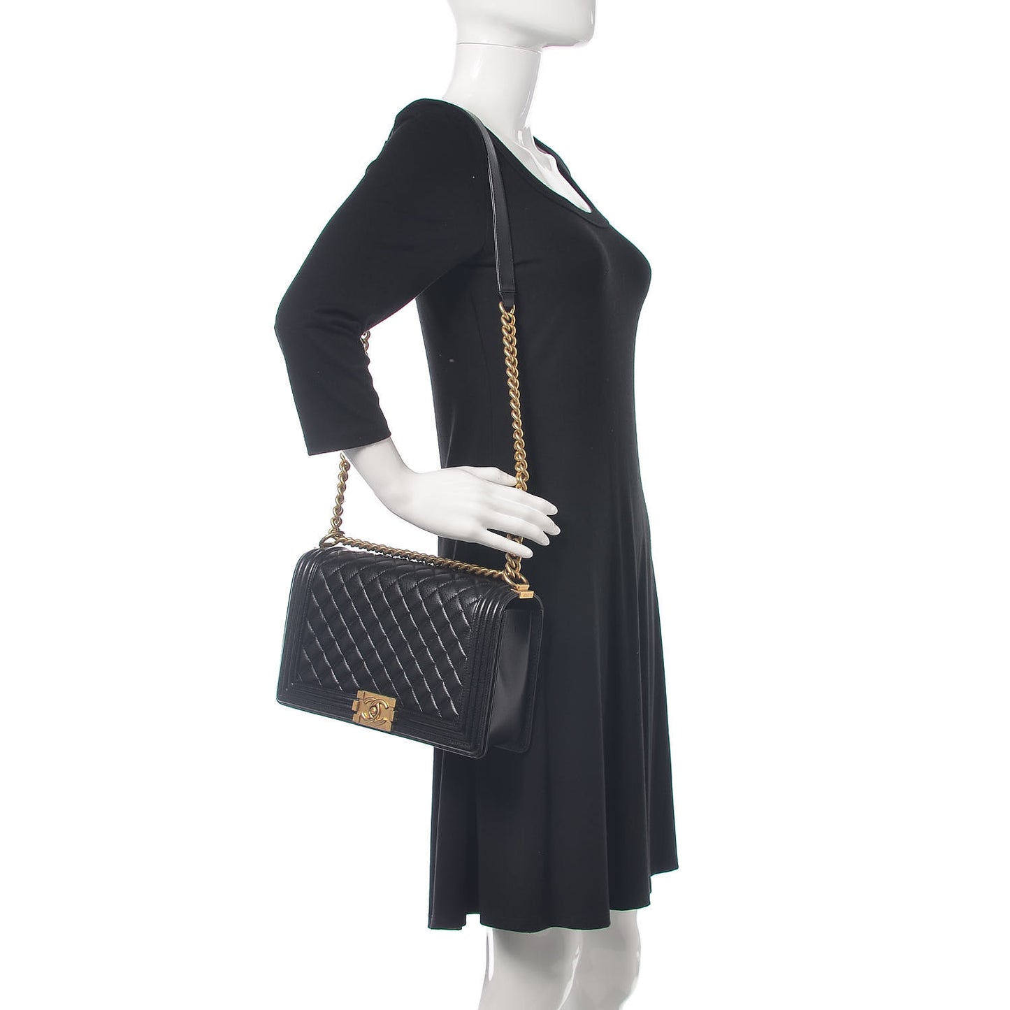 Caviar Quilted New Medium Boy Flap Black