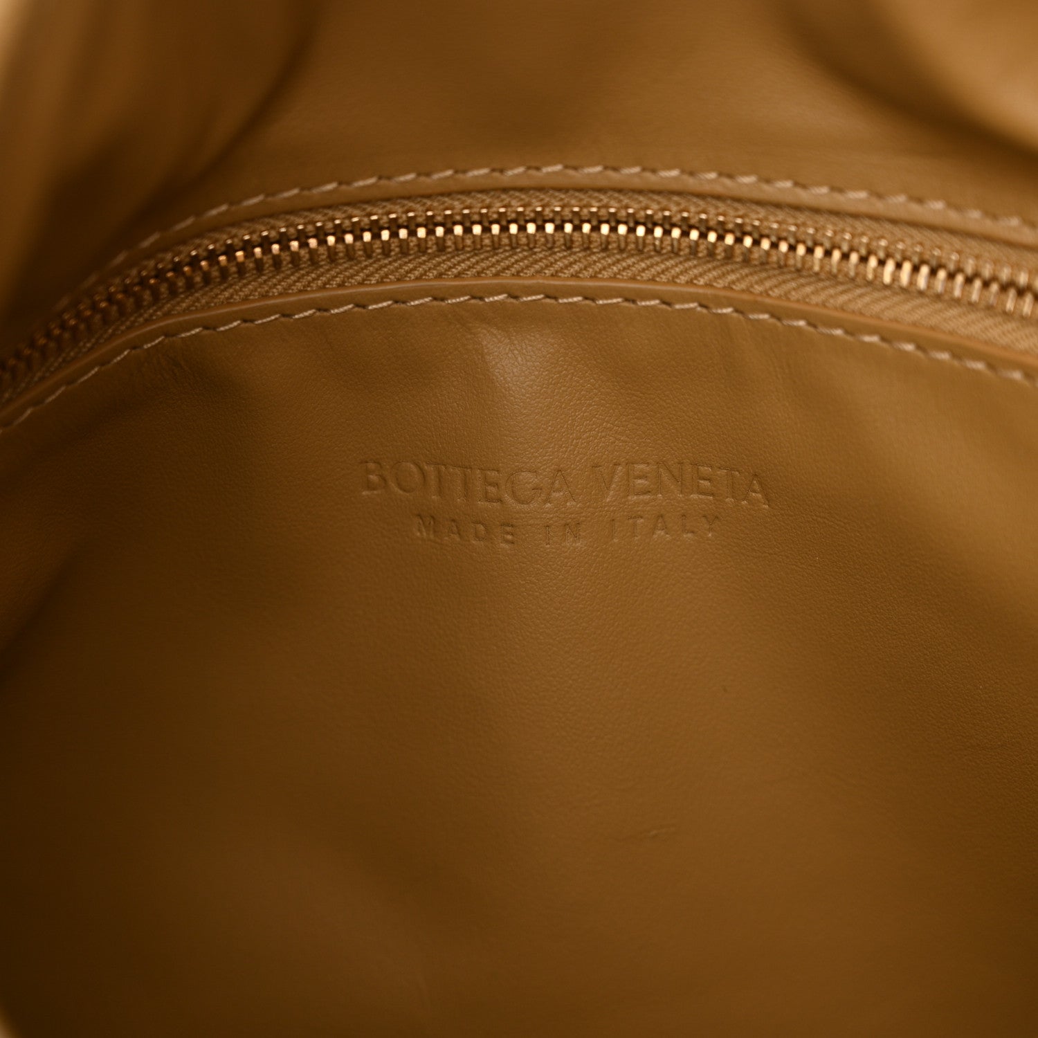 Bottega Veneta Calfskin Intrecciato Small Hop Dark Praline 6 of 10
