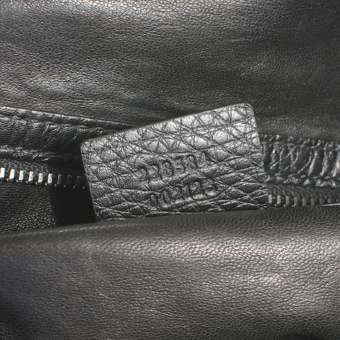 Leather Icon Bit Medium Shoulder Bag Black