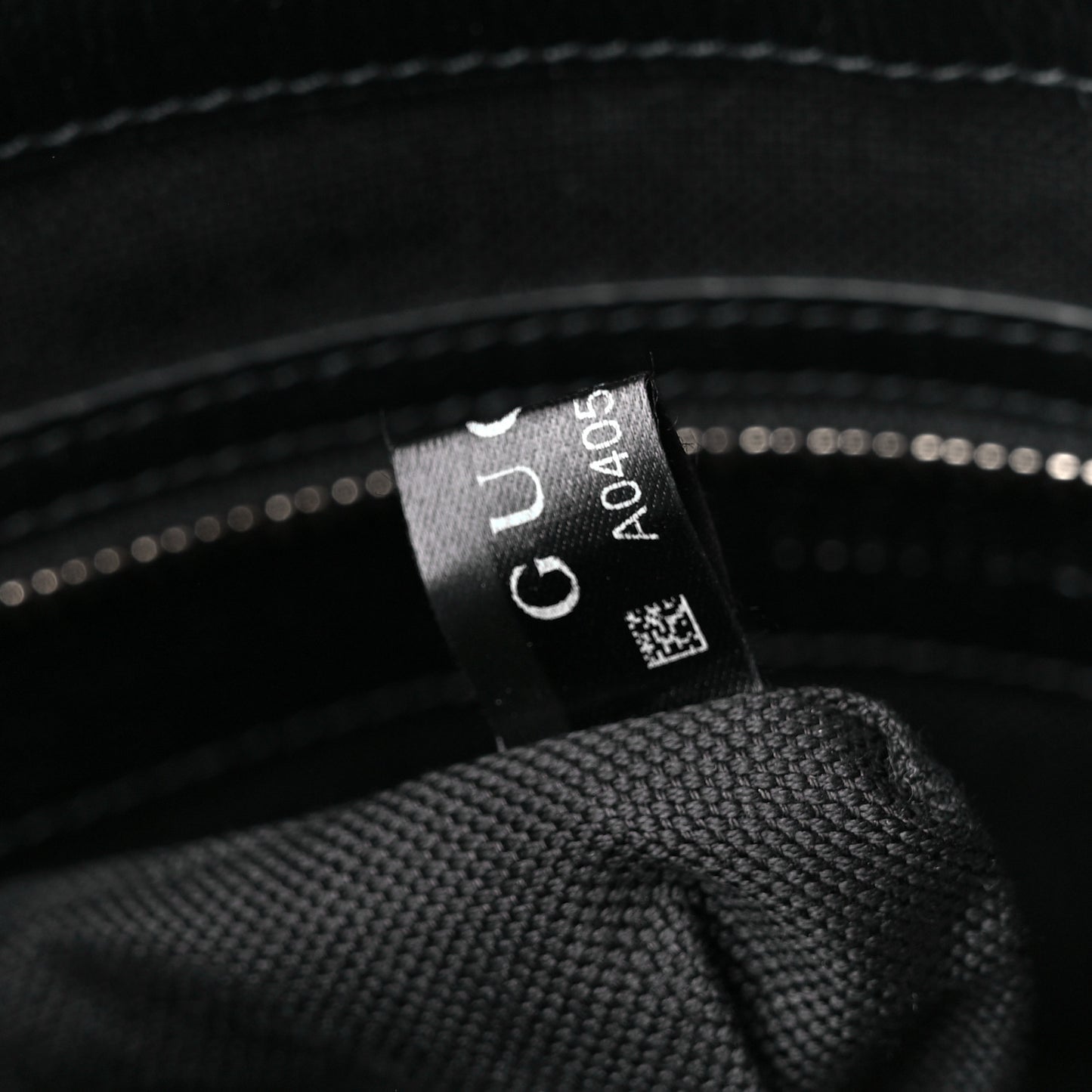 Monogram Jumbo GG Textured Dollar Calfskin Wristlet Messenger Bag Black