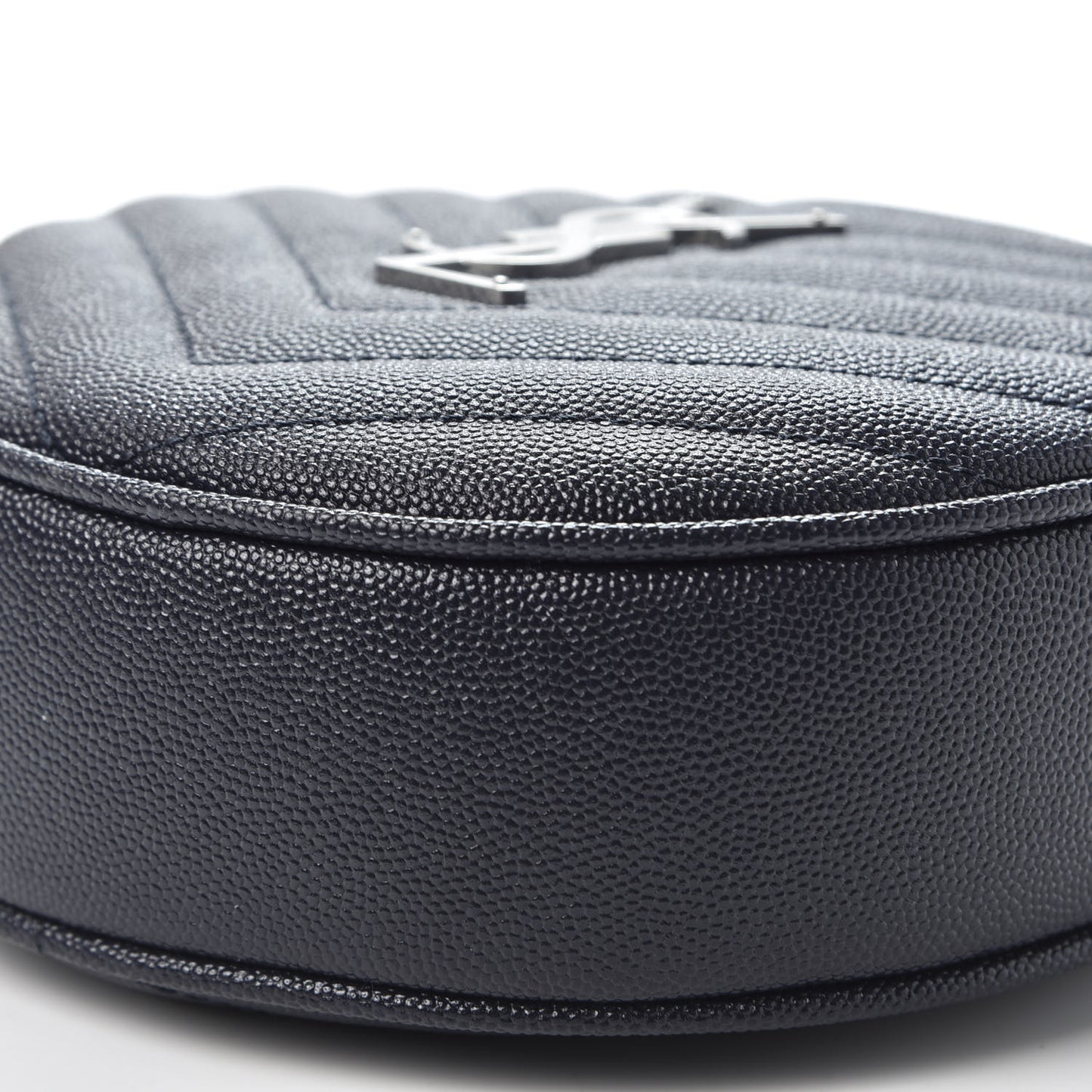 Grain De Poudre Matelasse Chevron Quilted Round Vinyle Camera Bag Deep Marine
