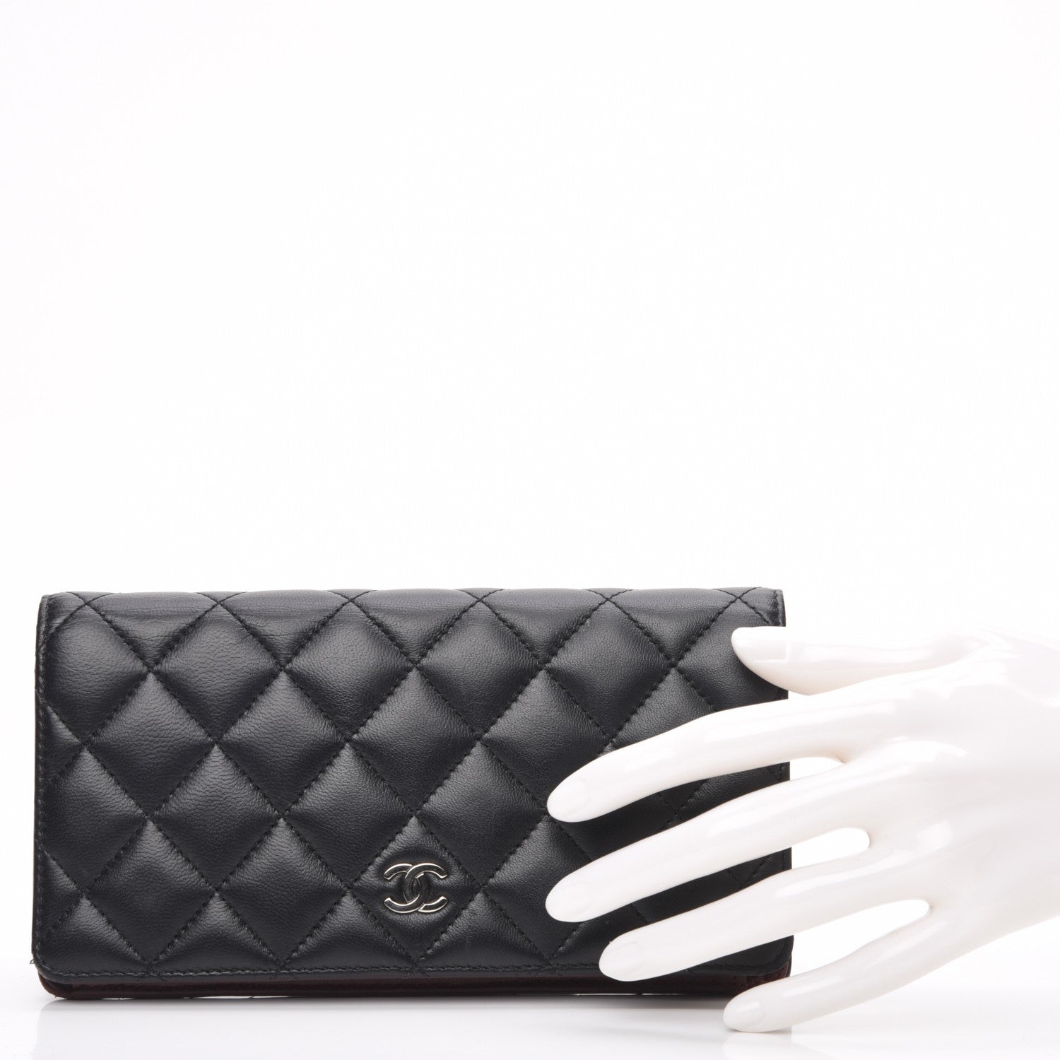 Chanel Lambskin Quilted Yen Wallet Black 2 of 10
