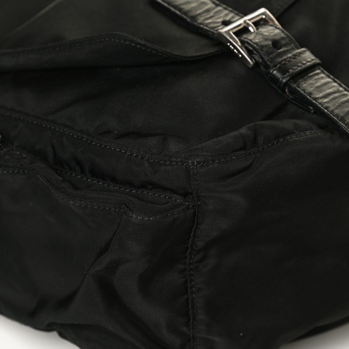 Tessuto Nylon Vela Messenger Bag Black