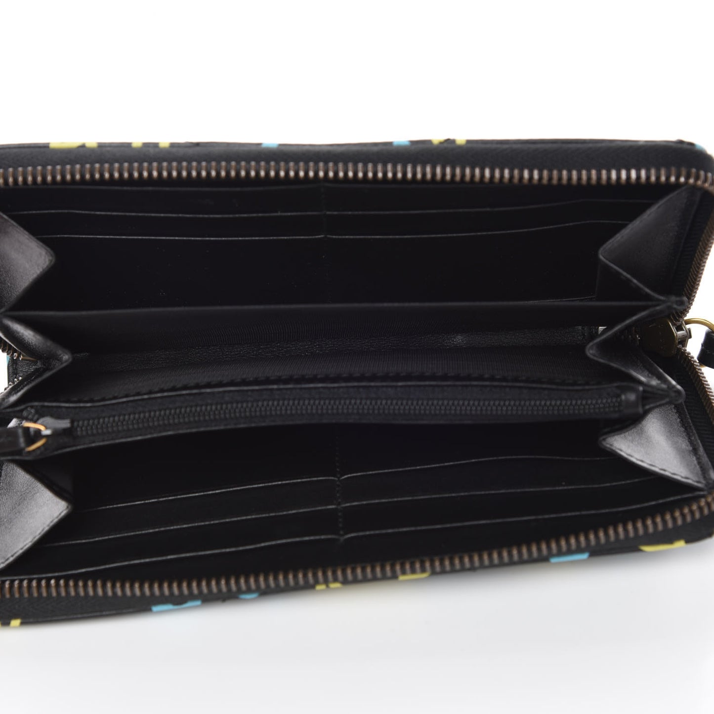 Calfskin Matelasse GucciGhost GG Marmont Zip Around Wallet Black New Acquamarine
