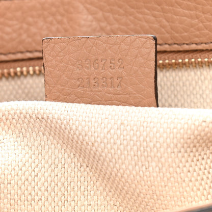 Gucci Pebbled Calfskin Medium Soho Flap Crossbody Camelia 7 of 12