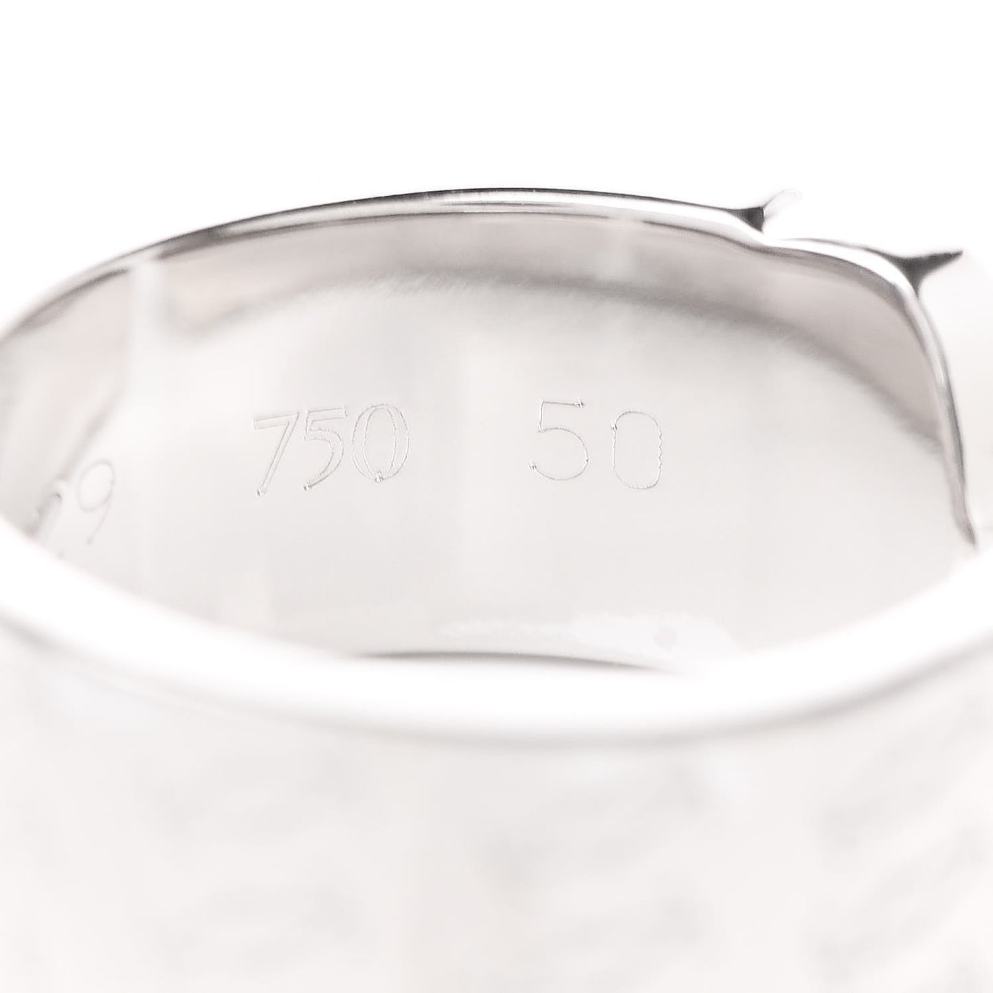 18K White Gold C De Christmas Ring 50 5.25