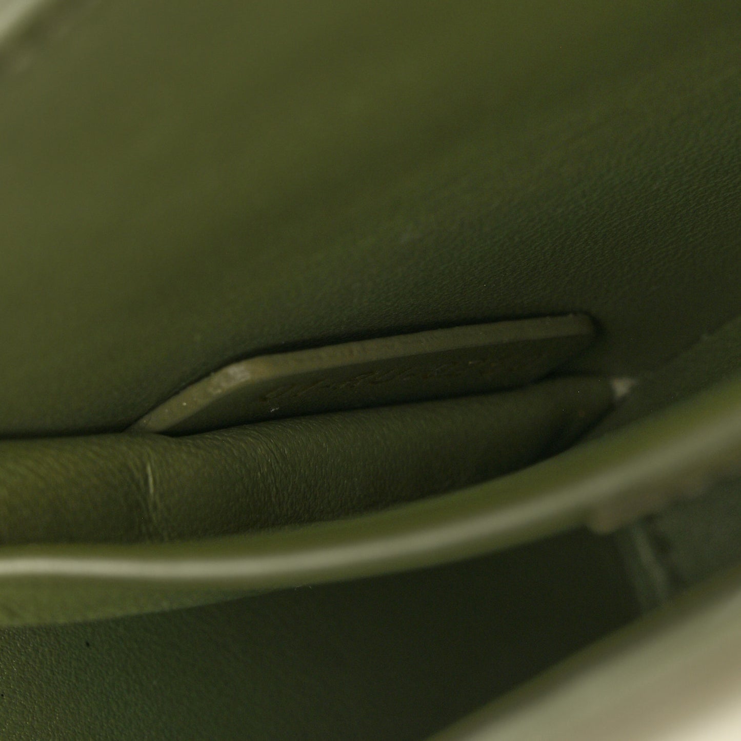 Box Calfskin 30 Montaigne Box Bag Mint Green