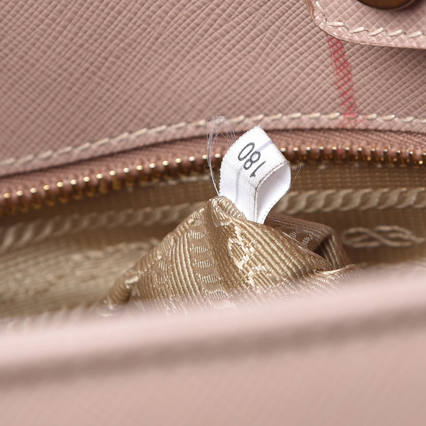 Saffiano Lux Open Promenade Tote Cammeo