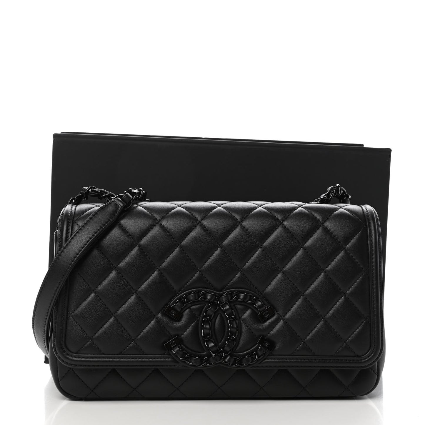 Calfskin Quilted Medium CC Filigree Flap Black