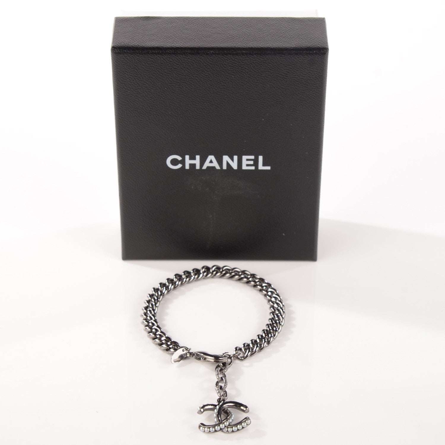 Chanel Ruthenium Pearl CC Chain Bracelet 3 of 5