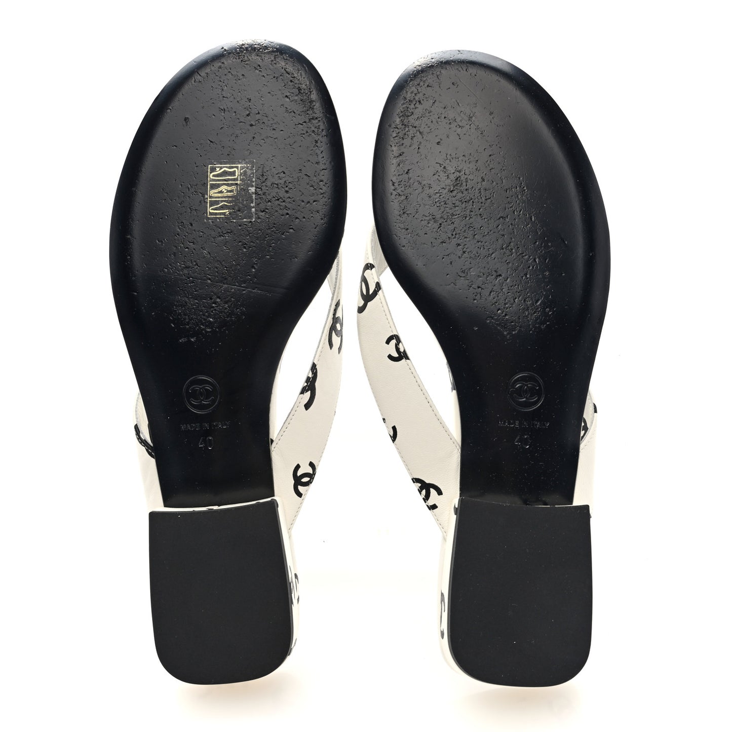 Lambskin Printed CC Thong Sandals 40 White Black