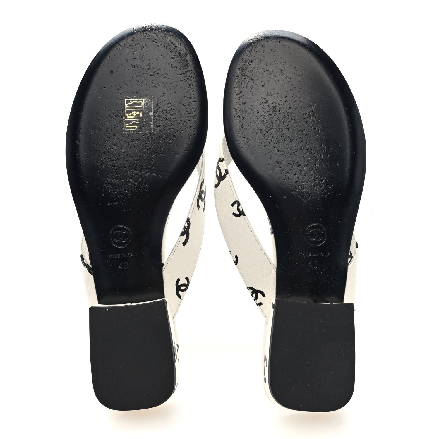 Chanel Lambskin Printed CC Thong Sandals 40 White Black 6 of 9