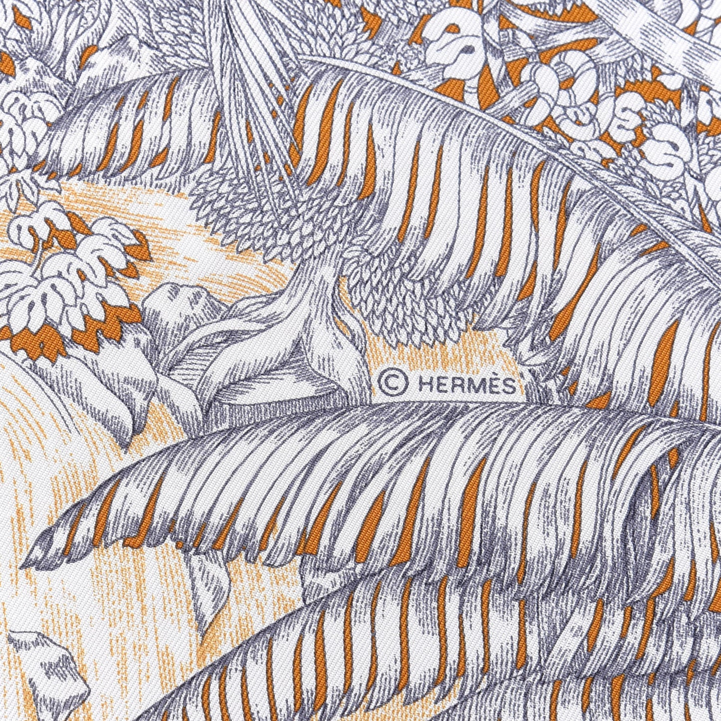 Silk Faubourg Tropical Scarf 90 Sepia White Caramel
