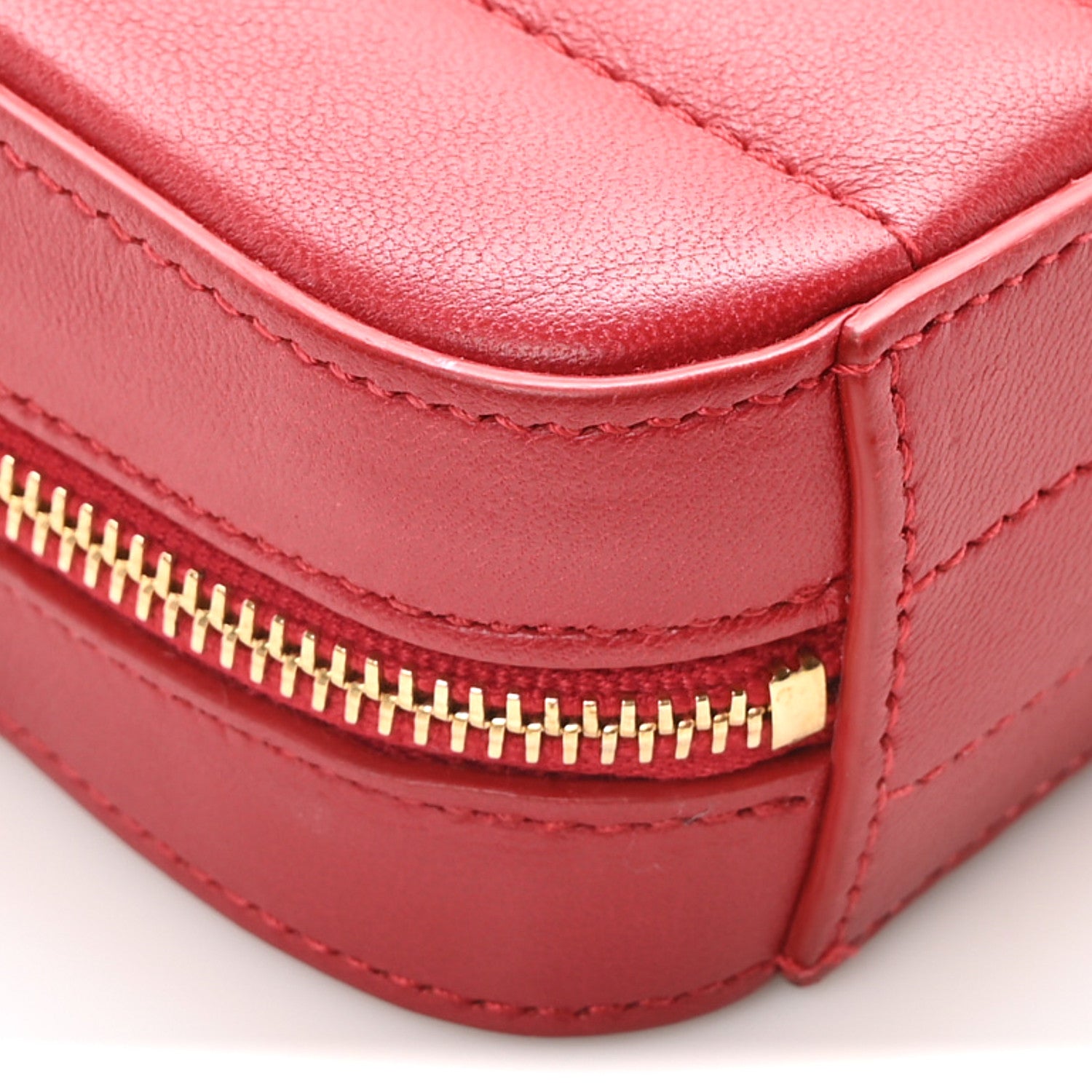 Saint Laurent Lambskin Matelasse Vicky Monogram Belt Bag Eros Red 8 of 9