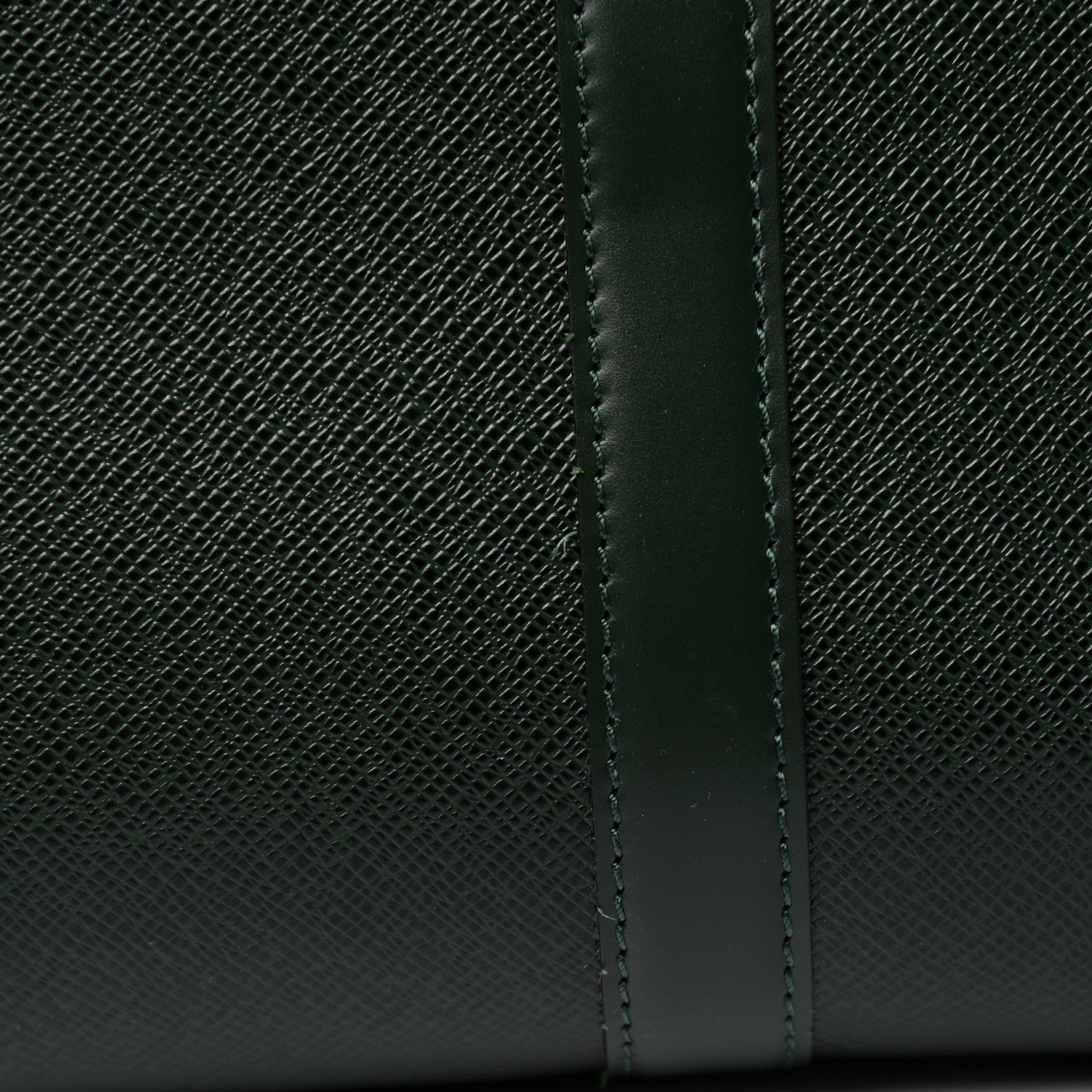 Louis Vuitton Taiga Helanga 1 Poche Epicea 16 of 16