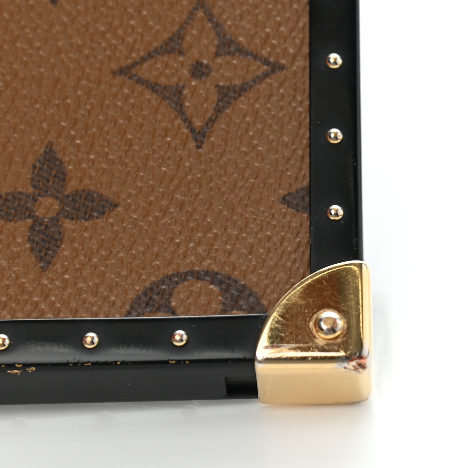 Louis Vuitton Reverse Monogram Eye Trunk iPhone 7 Plus Case 15 of 16