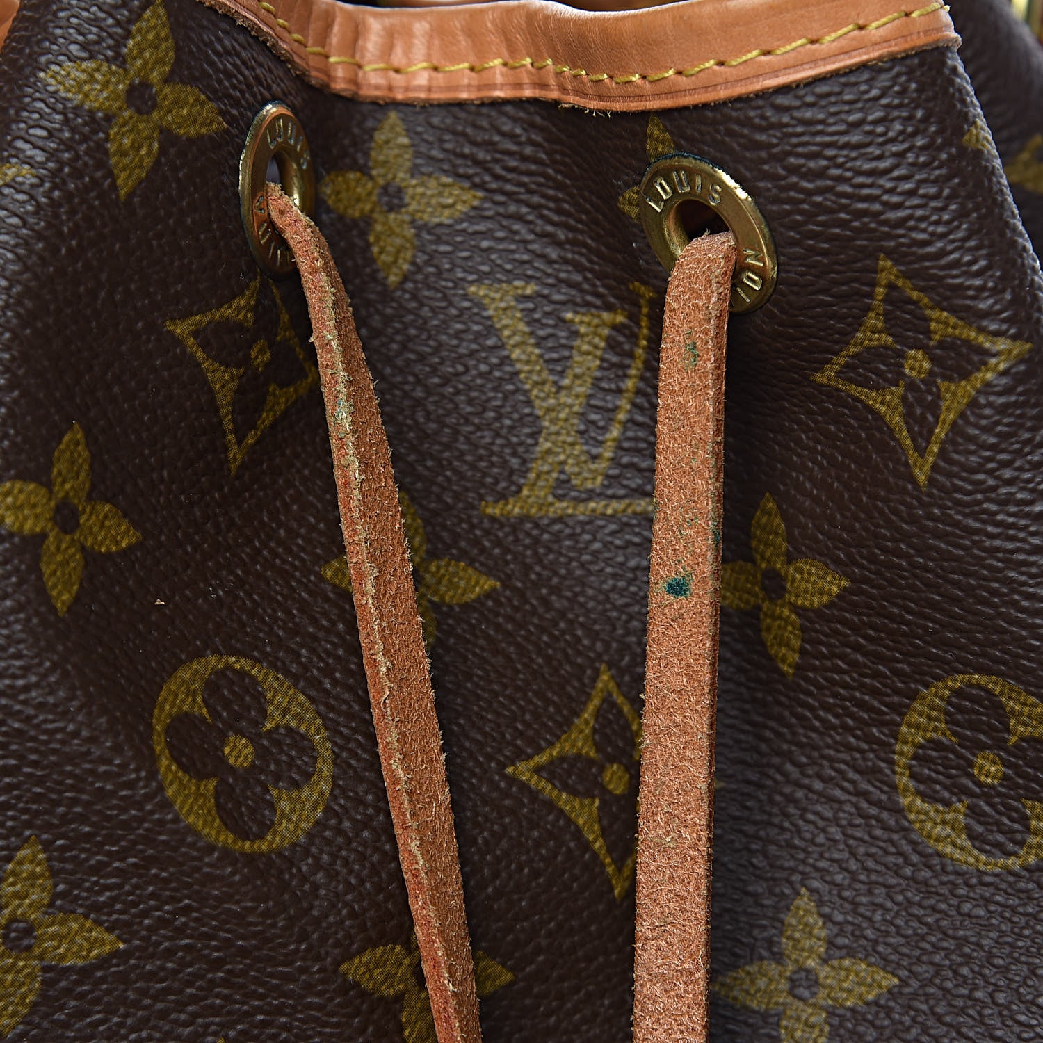 Louis Vuitton Monogram Petit Noe 7 of 14
