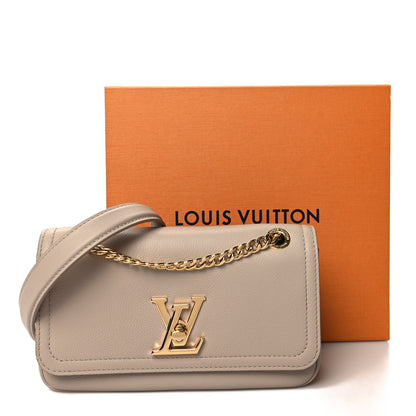 Louis Vuitton Grained Calfskin Lockme Chain East West Greige 10 of 10