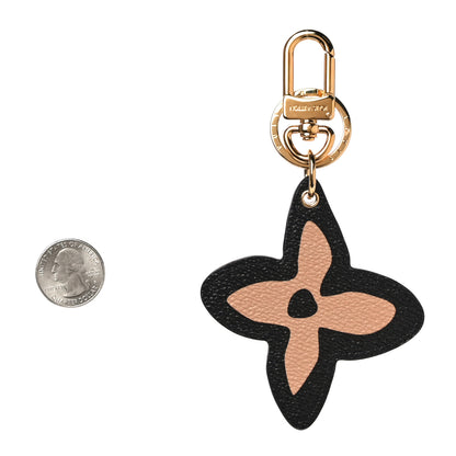 Louis Vuitton Monogram Wild At Heart Illustre Bag Charm Key Arizona 3 of 4