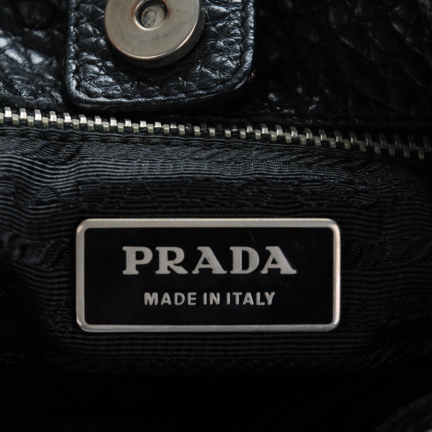 Prada Vitello Daino Shoulder Bag Nero Black 6 of 7