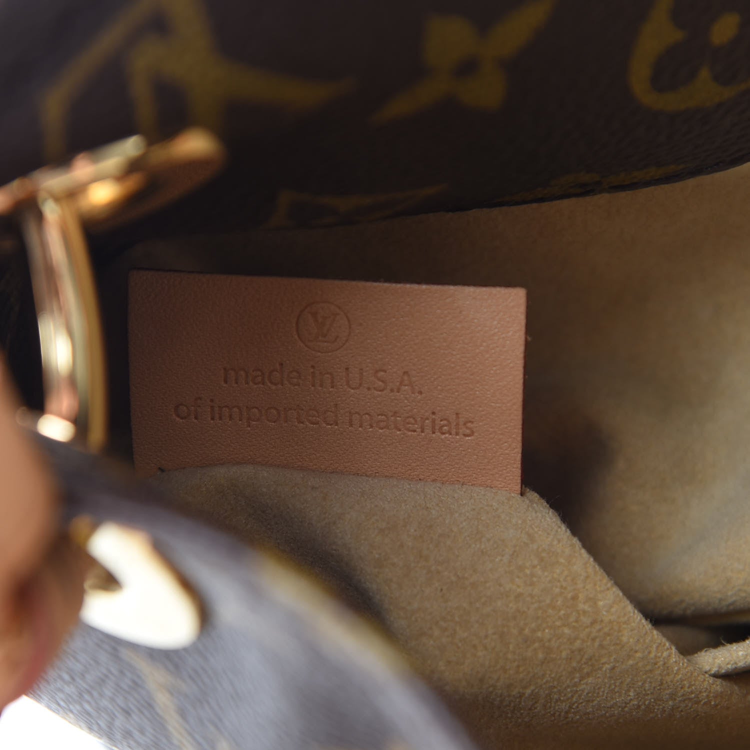Louis Vuitton Monogram Artsy MM 7 of 17