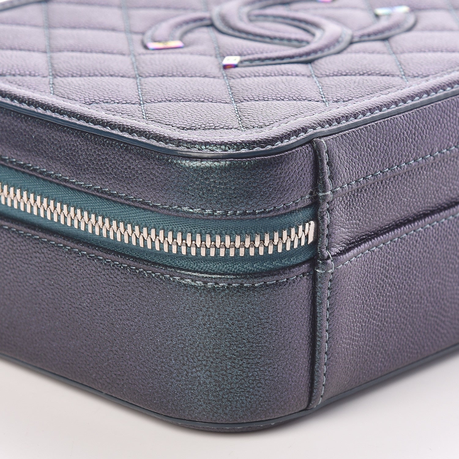 Chanel Iridescent Caviar Quilted Medium CC Filigree Vanity Case Dark Turquoise 8 of 11