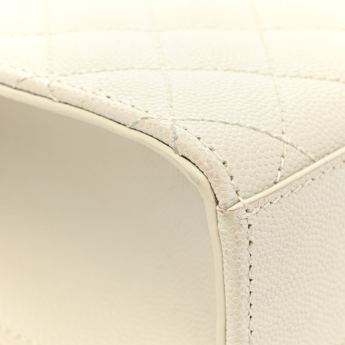 Grain De Poudre Textured Mixed Matelasse Medium Triquilt Monogram Satchel Crema Soft