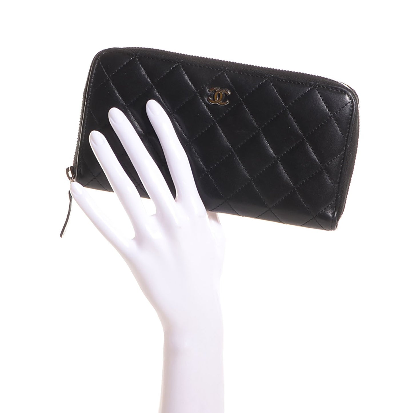 Lambskin Quilted Large Zip Around Wallet Black