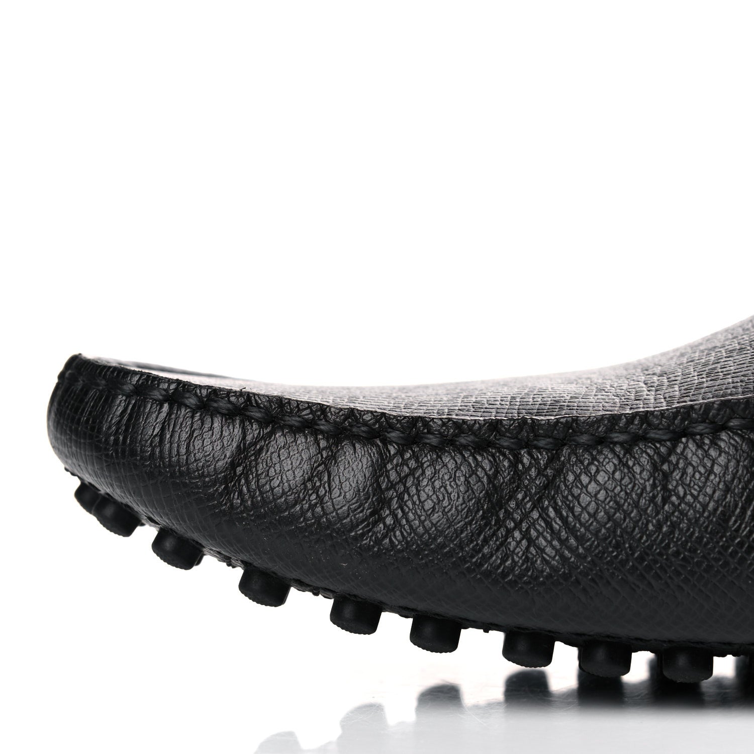 Louis Vuitton Taiga Hockenheim Moccasin Loafers 8.5 Black 12 of 12