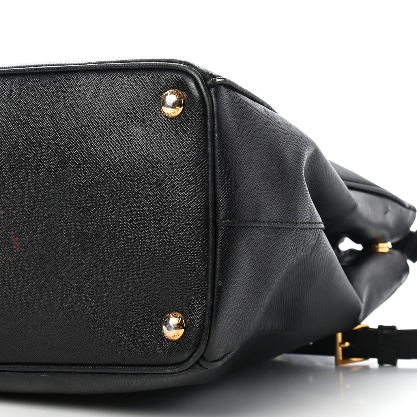 Saffiano Medium Galleria Double Zip Tote Black