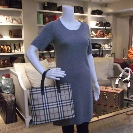 Burberry House Check Tote 2 of 8