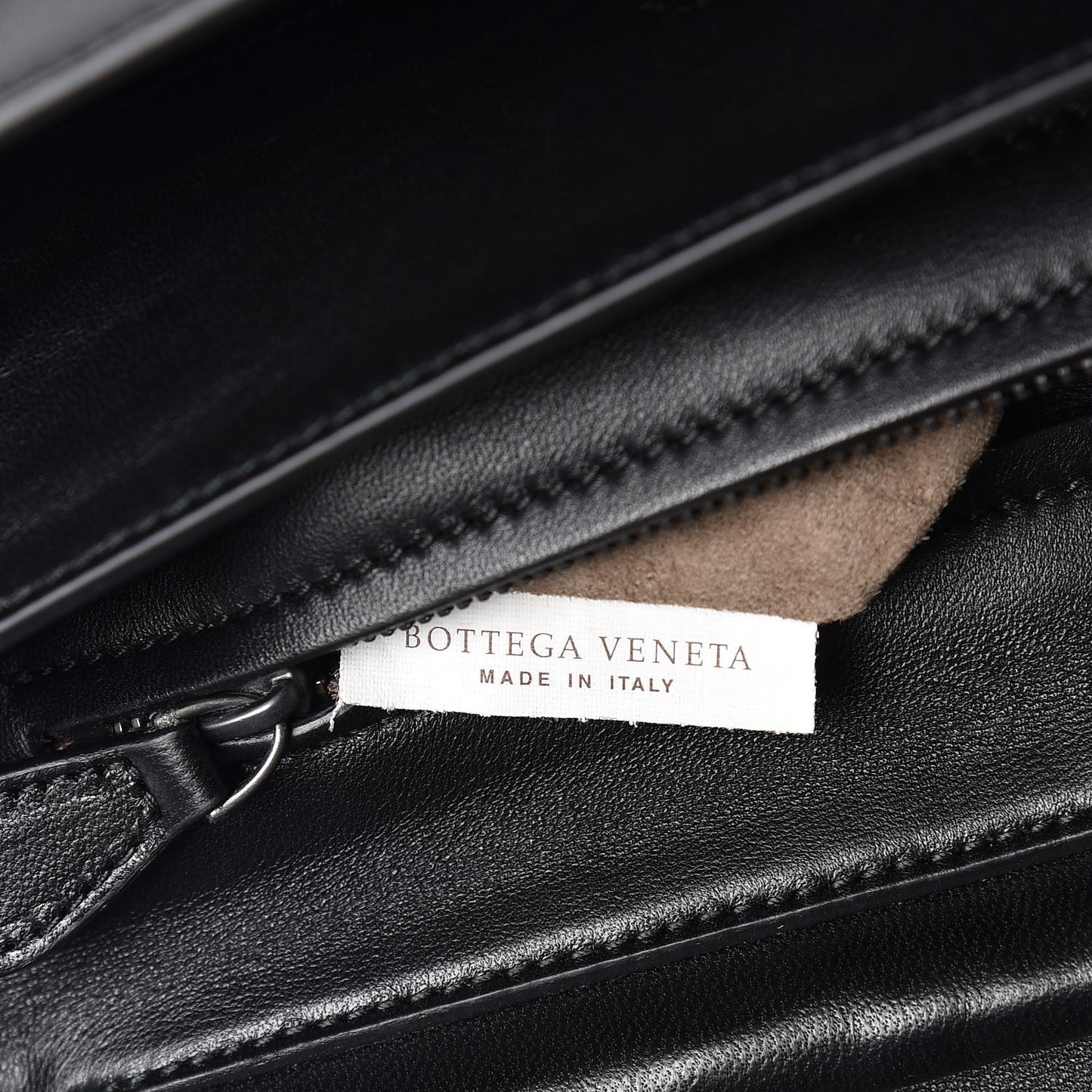 Nappa Intrecciato Ayers Chain Wallet Black