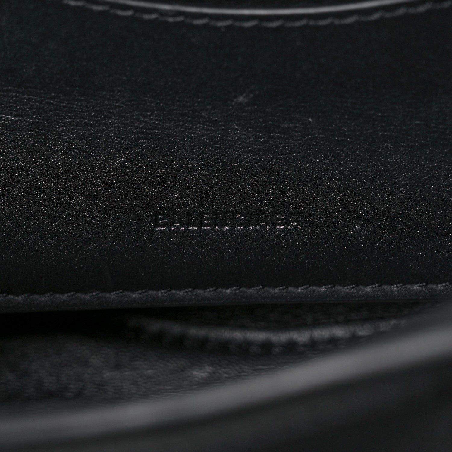 Balenciaga Smooth Calfskin Neo Classic Black Hardware Nano City Crossbody Black 6 of 17