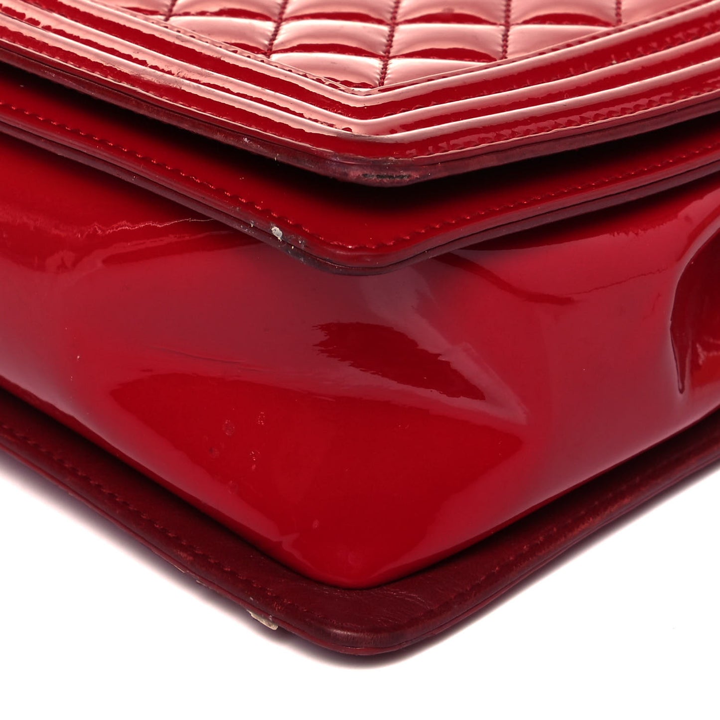 Patent Calfskin New Medium Plexiglass Boy Flap Red
