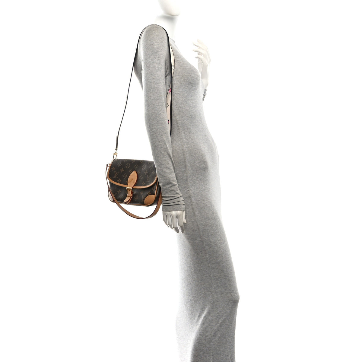 Monogram Diane Black