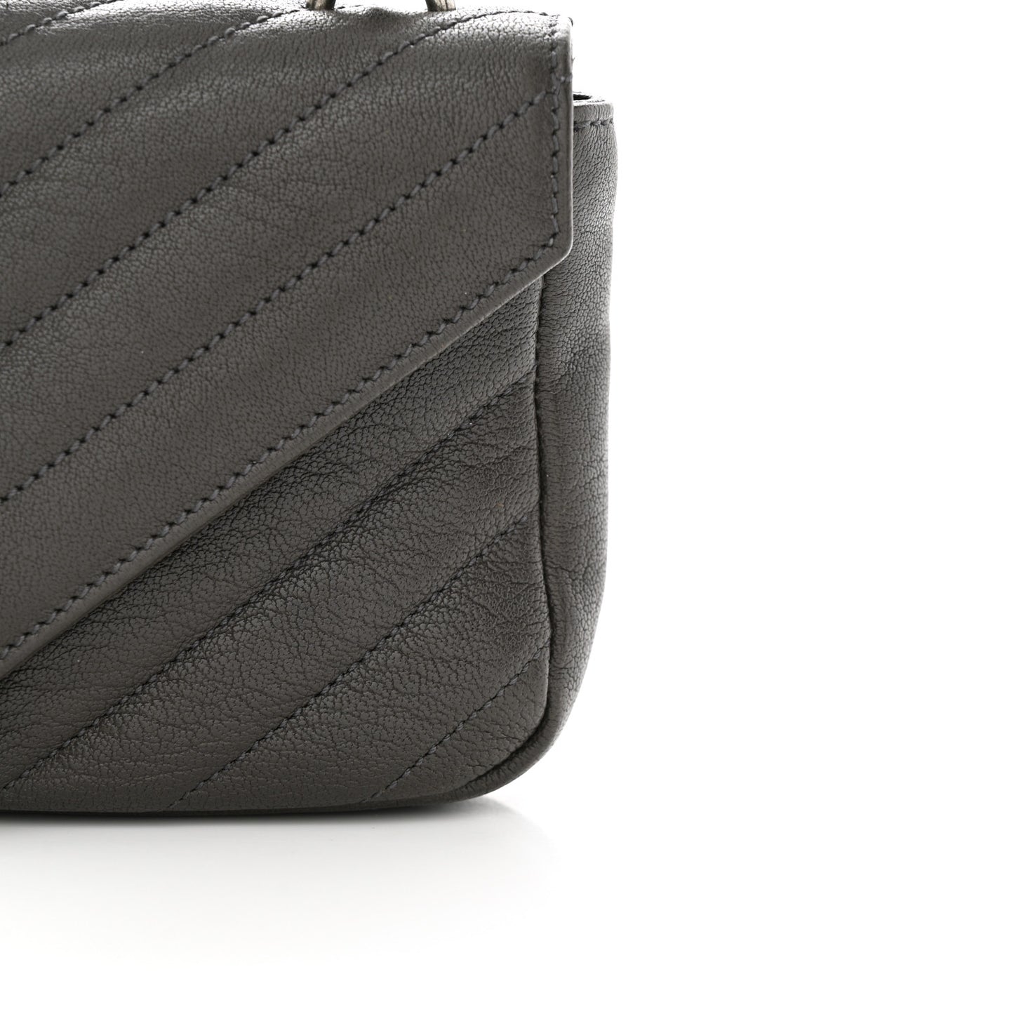 Sheepskin Matelasse Chevron Monogram College Chain Wallet Coal