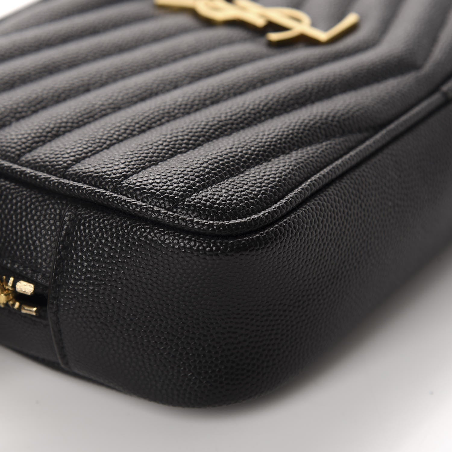 Saint Laurent Grain De Poudre Matelasse Monogram Mini Lou Camera Bag Black 6 of 10