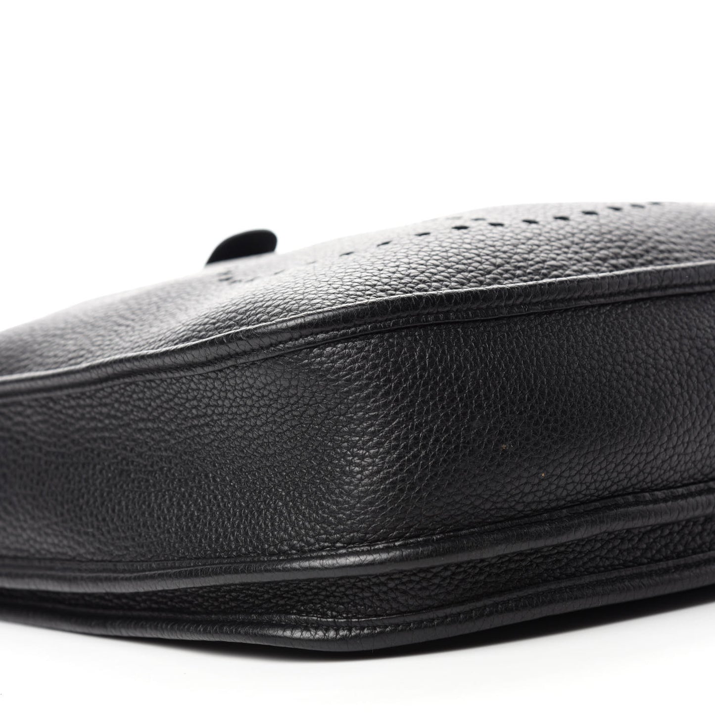 Taurillon Clemence Evelyne III PM Black