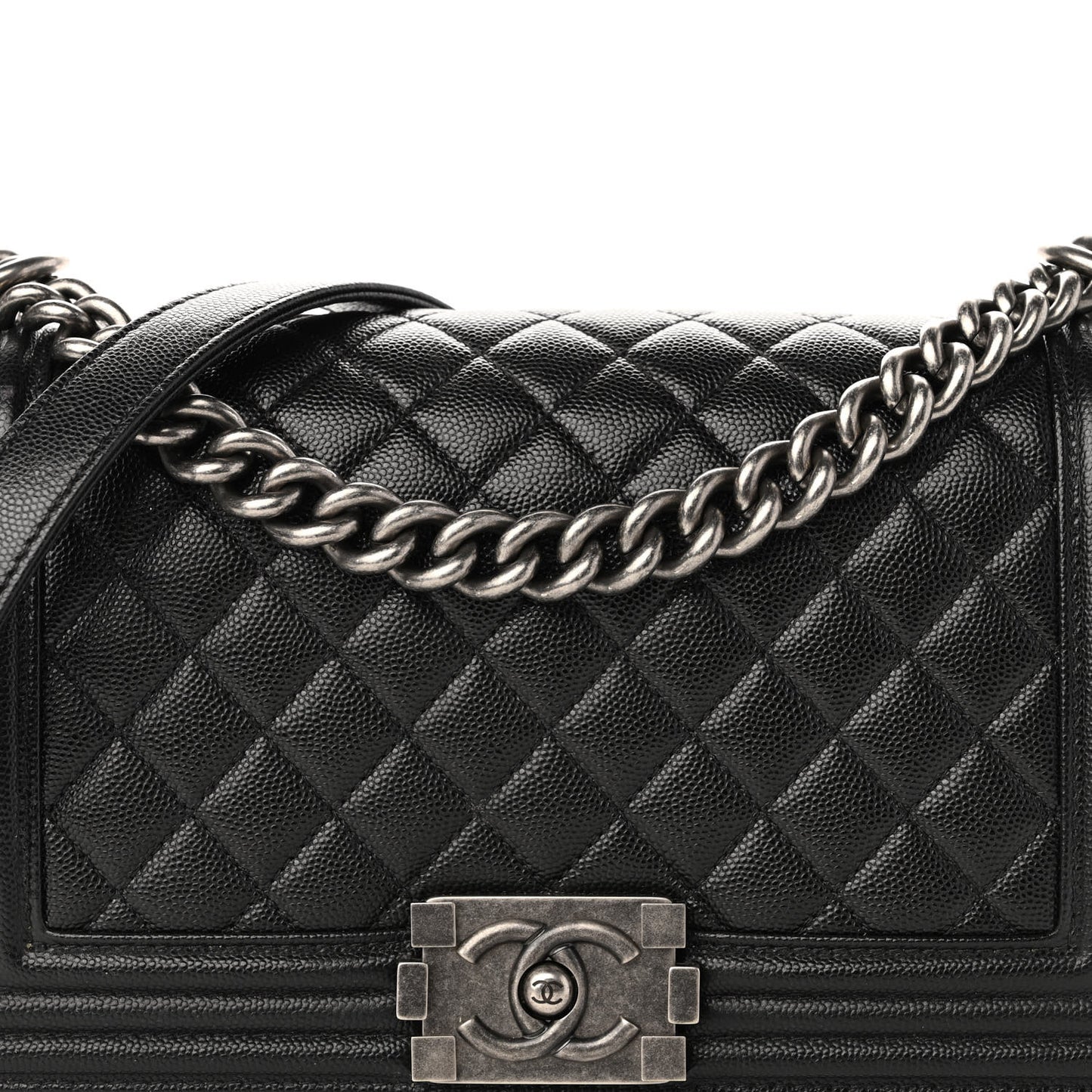 Caviar Quilted Medium Boy Flap Black