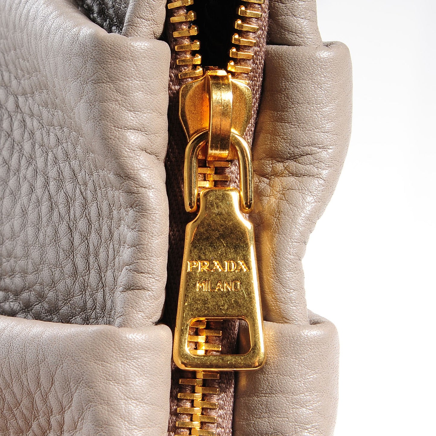Vitello Daino Wristlet Clutch Argilla